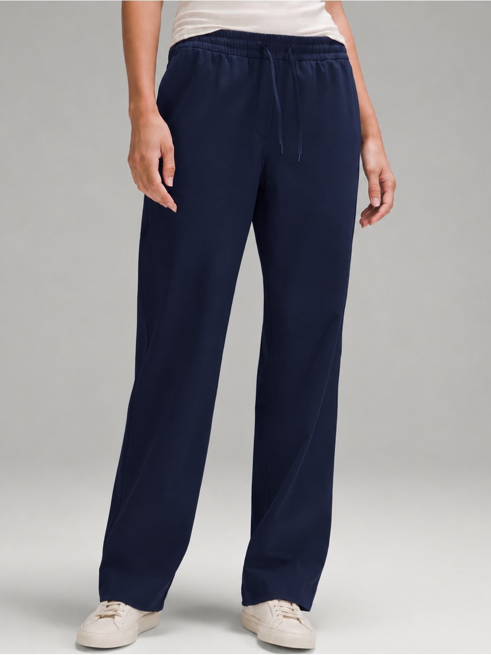Lululemon Straight-Leg Mid-Rise Pant Luxtreme *Regular size S
